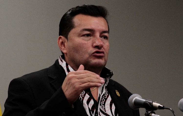 Torrico afirma que Romero será el vicepresidente de Jhonny Fernández, pero el evismo lo desmiente